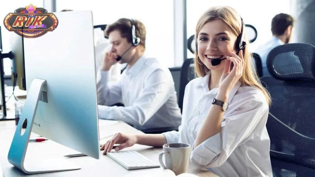 Hỗ trợ khách hàng 24/7